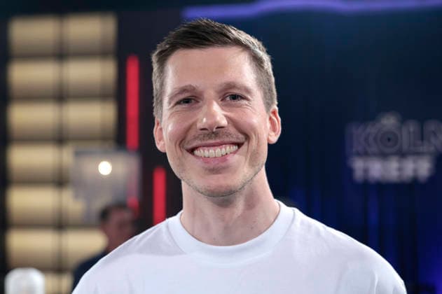 Björn von Morgenstern bei der Aufzeichnung der WDR-Talkshow Kölner Treff im WDR Studio BS 3. Köln, 15.07.2026 *** Björn von Morgenstern during the taping of the WDR talk show Kölner Treff at WDR Studio BS 3 in Cologne, July 15, 2026 Foto:xR.xSchmiegeltx xFuturexImagex koelner_treff1507_6710