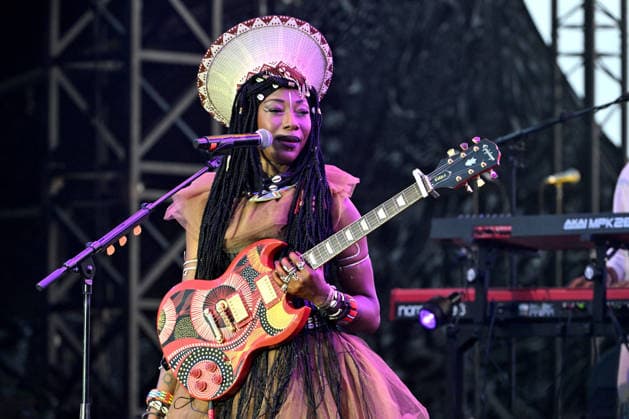 Fatoumata Diawara, a Malian singer, actress, and singer-songwriter, is performing on the Pinède Gould stage during the 65th Juan Jazz Festival on July 15, 2026. Since 1960, the Jazz à Juan Festival has welcomed the biggest names in jazz. Bruno Bebert Bestimage Fatoumata Diawara, a Malian singer, actress, and singer-songwriter, is on stage at the Pinède Gould during the 65th Jazz à Juan Festival on July 15, 2026. Since 1960, the Jazz à Juan Festival has welcomed the biggest names in jazz. Antibes, Juan-les-Pins, France  Copyright: xBrunoxBebertx xBestimagexBrunoxBebertx xBestimagex