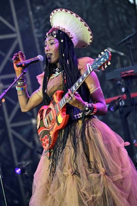 Fatoumata Diawara, a Malian singer, actress, and singer-songwriter, is performing on the Pinède Gould stage during the 65th Juan Jazz Festival on July 15, 2026. Since 1960, the Jazz à Juan Festival has welcomed the biggest names in jazz. Bruno Bebert Bestimage Fatoumata Diawara, a Malian singer, actress, and singer-songwriter, is on stage at the Pinède Gould during the 65th Jazz à Juan Festival on July 15, 2026. Since 1960, the Jazz à Juan Festival has welcomed the biggest names in jazz. Antibes, Juan-les-Pins, France  Copyright: xBrunoxBebertx xBestimagexBrunoxBebertx xBestimagex