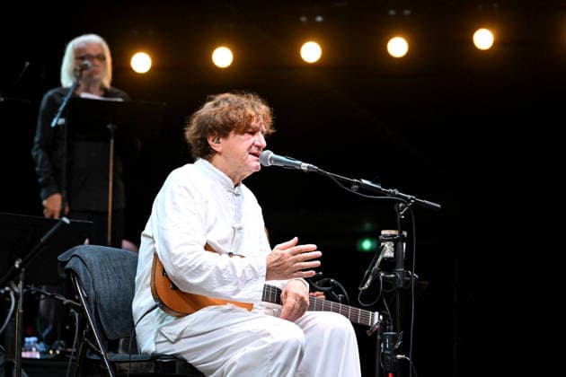 Goran Bregovic, a Bosnian composer and musician, along with his Orchestra of Weddings and Funerals, is performing on the stage at the Pinède Gould during the 65th Jazz Festival on July 15, 2026. Since 1960, the Jazz à Juan festival has welcomed the biggest names in jazz. Bruno Bebert Bestimage Goran Bregovic, a Bosnian composer and musician, with his Orchestra of Weddings and Funerals, is on stage at the Pinède Gould during the 65th Jazz Festival, on July 15, 2026. Since 1960, the Jazz à Juan festival has welcomed the biggest names in jazz. Antibes, Juan-les-Pins, France  Copyright: xBrunoxBebertx xBestimagexBrunoxBebertx xBestimagex