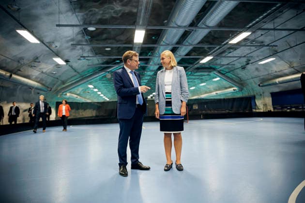 Johann Wadephul (CDU), Bundesaussenminister, und Elina Valtonen, Aussenministerin der Republik Finnland, besichtigen zusammen die Zivilschutzanlage Merihaka. Helsinki, 16.07.2026. Fotografiert im Auftrag des Auswaertigen Amtes Helsinki Finnland *** Johann Wadephul (CDU), Federal Minister of Foreign Affairs, and Elina Valtonen, Minister of Foreign Affairs of the Republic of Finland, tour the Merihaka civil defense facility in Helsinki together, July 16, 2026. Photographed on behalf of the Federal Foreign Office, Helsinki, Finland Copyright: xThomasxTrutschel AAx
