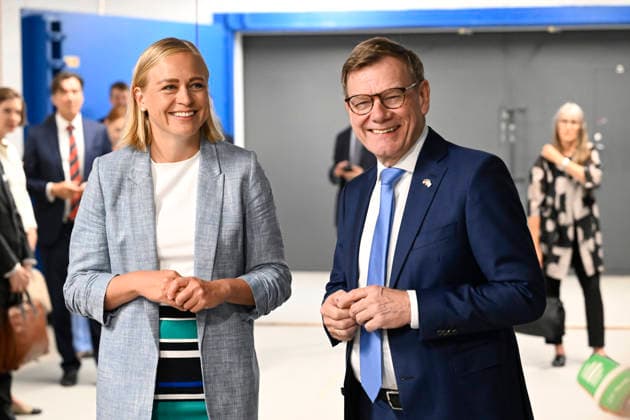 LKS 20260716 German Foreign Minister Johann Wadephul (R) and Finnish Foreign Minister Elina Valtonen visit the Merihaka civil defence shelter in Helsinki, Finland, on July 16, 2026. - HEIKKI SAUKKOMAA Helsinki Finland  Copyright: xHeikkixSaukkomaax F4QY0AIe2cs