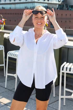 ABB DARNELL- Jo Wuensche Hamburger Fitness-Influencerin zu Gast bei der QVC x Bruce Darnell Kollektion Mode praesentation in der Sturmfreie Bude Elphiblickin Hamburg am 15.07.2026 Hamburg Deutschland *** ABB DARNELL Jo Wuensche, a fitness influencer from Hamburg, was a guest at the QVC x Bruce Darnell collection fashion presentation at Sturmfreie Bude Elphiblickin in Hamburg on July 15, 2026, in Hamburg, Germany