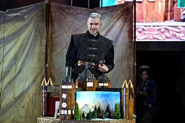 NIBELUNGEN FESTSPIELE. Schauspieler Heiko Raulin während der Fotoprobe zu den Nibelungen Festspielen Die Hunnenkönigin am 15.07.2026 vor dem Kaiserdom Worms. 20260715MWI112902 *** NIBELUNGEN FESTIVAL Actor Heiko Raulin during the photo shoot for the Nibelungen Festival *The Hun Queen* on July 15, 2026, in front of the Imperial Cathedral in Worms 20260715MWI112902
