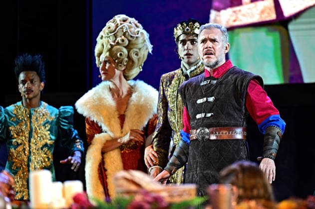 NIBELUNGEN FESTSPIELE. Schauspieler Heiko Raulin während der Fotoprobe zu den Nibelungen Festspielen Die Hunnenkönigin am 15.07.2026 vor dem Kaiserdom Worms. 20260715MWI113320 *** NIBELUNGEN FESTIVAL Actor Heiko Raulin during the photo shoot for the Nibelungen Festival *The Hun Queen* on July 15, 2026, in front of the Imperial Cathedral in Worms 20260715MWI113320