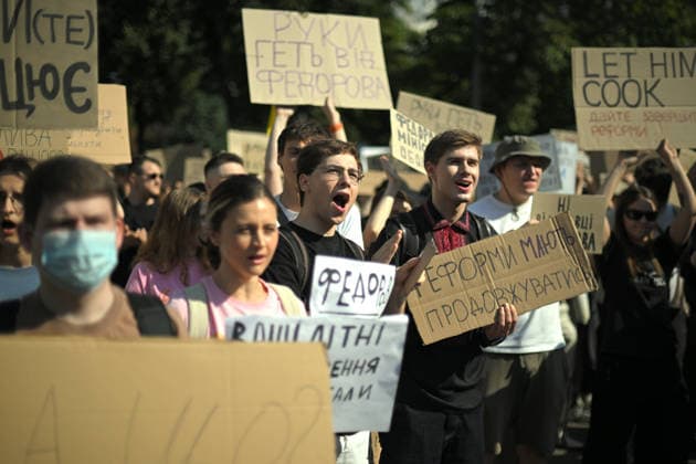 Activists hold placards during a rally against the dismissal of Ukrainian Defence Minister Mykhailo Fedorov, Kyiv, Ukraine, July 16, 2026. On July 14, the Ukrainian Parliament supported the resignation of Prime Minister Yuliia Svyrydenko, leading to the resignation of the Cabinet of Ministers. (Photo by Yevhen Kotenko Ukrinform) Protest action against dismissal of Ukrainian Defence Minister Mykhailo Fedorov in Kyiv  Copyright: xYevhenxKotenkox