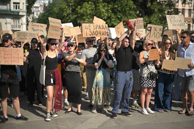 Activists hold placards during a rally against the dismissal of Ukrainian Defence Minister Mykhailo Fedorov, Kyiv, Ukraine, July 16, 2026. On July 14, the Ukrainian Parliament supported the resignation of Prime Minister Yuliia Svyrydenko, leading to the resignation of the Cabinet of Ministers. (Photo by Yevhen Kotenko Ukrinform) Protest action against dismissal of Ukrainian Defence Minister Mykhailo Fedorov in Kyiv  Copyright: xYevhenxKotenkox