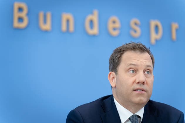 Lars Klingbeil Berlin, BPK, Vorstellung Aktionsplan zur Bekämpfung von Steuer- und Finanzkriminalität, Lars Klingbeil, Bundesfinanzminister, Vizekanzler Berlin Berlin GER *** Lars Klingbeil, Berlin, BPK, Presentation of the Action Plan to Combat Tax and Financial Crime, Lars Klingbeil, Federal Minister of Finance, Vice Chancellor, Berlin, Berlin, GER