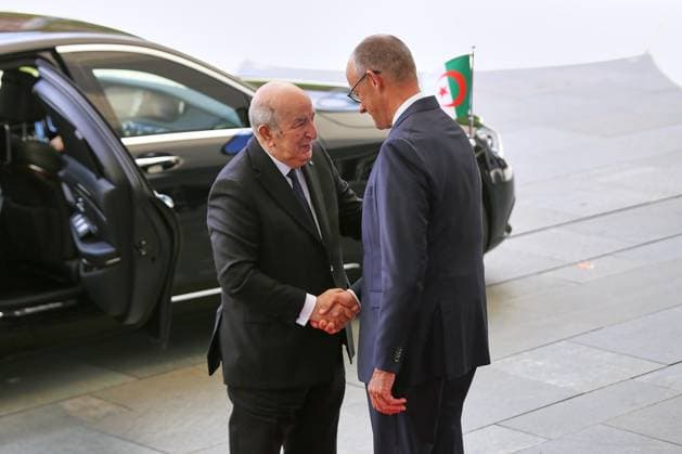 Berlin, Deutschland, 16.07.2026: Bundeskanzleramt: Empfang des Präsidenten Algeriens: Präsident von Algerien Abdelmadjid Tebboune und Bundeskanzler Friedrich Merz (CDU) *** Berlin, Germany, July 16, 2026 Federal Chancellery Reception for the President of Algeria President of Algeria Abdelmadjid Tebboune and Federal Chancellor Friedrich Merz (CDU) Copyright: xdtsxNachrichtenagenturx dts_127883