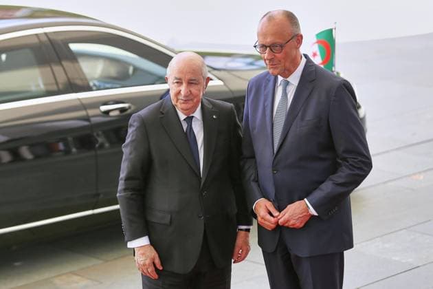 Berlin, Deutschland, 16.07.2026: Bundeskanzleramt: Empfang des Präsidenten Algeriens: Präsident von Algerien Abdelmadjid Tebboune und Bundeskanzler Friedrich Merz (CDU) *** Berlin, Germany, July 16, 2026 Federal Chancellery Reception for the President of Algeria President of Algeria Abdelmadjid Tebboune and Federal Chancellor Friedrich Merz (CDU) Copyright: xdtsxNachrichtenagenturx dts_127886