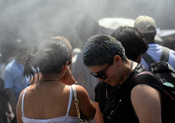 July 16, 2026, Rome, ITALY: Civil Protection refreshes tourists at the Colosseum with a water cannon..Rome, July 16, 2026.ANSA FABIO CIMAGLIA. Rome ITALY  - ZUMAa110 20260716_zaf_a110_029 Copyright: xFabioxCimagliax