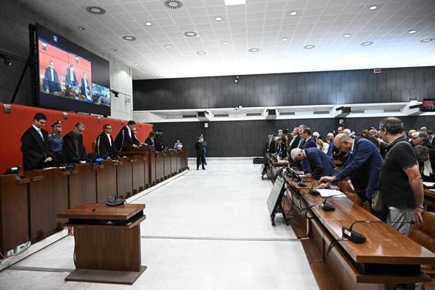 July 16, 2026, Genova, ITALIA: Paolo Lepri (C), presidente del Collegio giudicante, Ferdinando Baldini (S) giudice a latere, e Fulvio Polidori, giudice a latere, durante la lettura per la sentenza di primo grado per il crollo di ponte Morandi, Genova, 16 luglio 2026. Paolo Lepri (C), President of the Judging Panel, Ferdinando Baldini (L) associate judge, and Fulvio Polidori, associate judge, during the first-instance verdict for the collapse of the Morandi Bridge, Genoa, Italy, 16 July 2026. .ANSA LUCA ZENNARO Genova ITALIA  - ZUMAa110 20260716_zaf_a110_044 Copyright: xLucaxZennarox