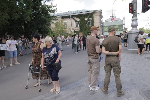 Anti-War Protesters Gather - Kharkiv Approximately 500 young people assembled at Svobody Square in Kharkiv on July 16 to protest the resignation of Mykhailo Fedorov. The demonstration drew civilians and uniformed personnel to the central public space in ukraine s second-largest city. Photo by Titov Yevhen ABACAPRESS.COM Kharkiv Kharkiv Oblast Ukraine  Copyright: xTitovxYevhen ABACAx