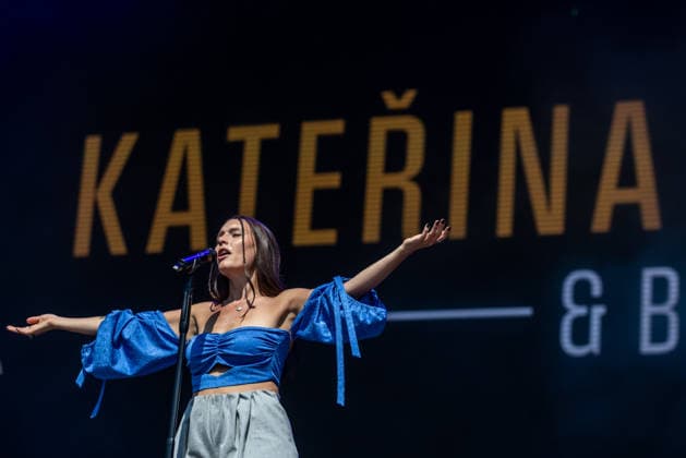 Czech Singer Katerina Marie Ticha performs during the second day of Music festival Colours of Ostrava in Ostrava, Czech Republic, on July 16, 2026. (CTKxPhoto VladimirxPrycek) CTKPhotoP2026071605626  CTKPhotoP2026071605626