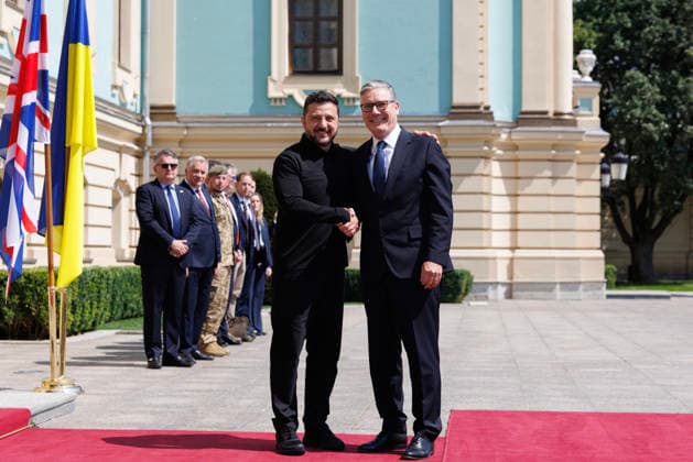 Prime Minister Keir Starmer visits Ukraine 16 07 2026. Ukraine. Prime Minister Keir Starmer meets Ukrainian President Volodymyr Zelenskyy as he visits Kyiv., Credit:Simon Dawson No 10 Downing Street B66 Avalon Ukraine, Kyiv  Copyright: xSimonxDawsonx xNox10xDowningxStreetx xB66x xAvalonx 1116863490