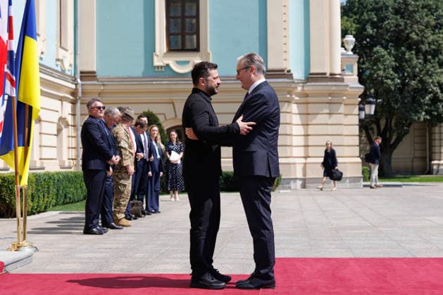 Prime Minister Keir Starmer visits Ukraine 16 07 2026. Ukraine. Prime Minister Keir Starmer meets Ukrainian President Volodymyr Zelenskyy as he visits Kyiv., Credit:Simon Dawson No 10 Downing Street B66 Avalon Ukraine, Kyiv  Copyright: xSimonxDawsonx xNox10xDowningxStreetx xB66x xAvalonx 1116863611
