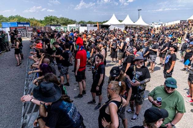 Autakt Dong Open Air 2026 ** NUR FÜR REDAKTIONELLE ZWECKE ** EDITORIAL USE ONLY **<p>Metallfans befinden sich am 16.7.2026 auf der Halde, Norddeutschland in Neukirchen-Vluyn. Es wird das diesjährige Musikfestival veranstaltet und als erstes tritt die Band Aereum auf. Foto : Arnulf Stoffel Funke Foto Services < p> Buntes Deutschland NRW Neukirchen-Vluyn Copyright: ArnulfxStoffel *** Autakt Dong Open Air 2026 ** FOR EDITORIAL PURPOSES ONLY ** EDITORIAL USE ONLY ** p Metal fans will be at the slag heap on July 16, 2026, Neukirchen-Vluyn, Northern Germany. This year’s music festival is taking place there, and the band Aereum is the first to perform. Photo: Arnulf Stoffel, Funke Foto Services p Colorful Germany, North Rhine-Westphalia, Neuki Copyright: ArnulfxStoffel doc86qrycvud0j1hlosriaj ,EDITORIAL USE ONLY