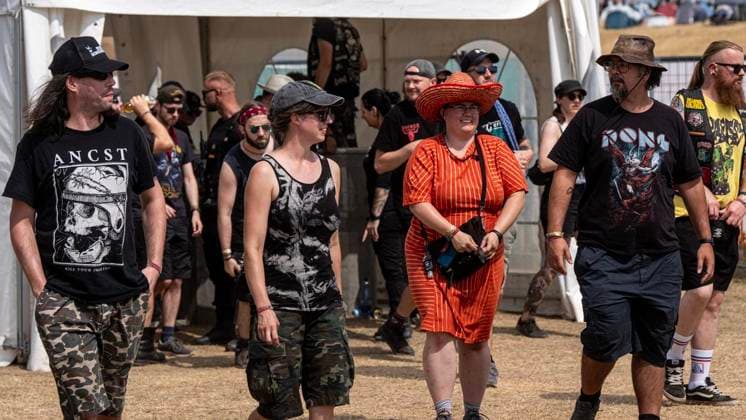 Autakt Dong Open Air 2026 ** NUR FÜR REDAKTIONELLE ZWECKE ** EDITORIAL USE ONLY **<p>Metallfans befinden sich am 16.7.2026 auf der Halde, Norddeutschland in Neukirchen-Vluyn. Es wird das diesjährige Musikfestival veranstaltet. Foto : Arnulf Stoffel Funke Foto Services < p> Buntes Deutschland NRW Neukirchen-Vluyn Copyright: ArnulfxStoffel *** Autakt Dong Open Air 2026 ** FOR EDITORIAL PURPOSES ONLY ** EDITORIAL USE ONLY ** p Metal fans will be at the slag heap on July 16, 2026, Neukirchen-Vluyn, Northern Germany. This year’s music festival is being held there. Photo: Arnulf Stoffel, Funke Foto Services p Colorful Germany, North Rhine-Westphalia, Neukirchen-Vluyn. Copyright ArnulfxStoffel Copyright: ArnulfxStoffel doc86qryglz668880mltwx ,EDITORIAL USE ONLY
