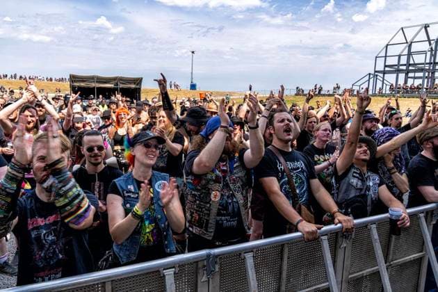Autakt Dong Open Air 2026 ** NUR FÜR REDAKTIONELLE ZWECKE ** EDITORIAL USE ONLY **<p>Metallfans befinden sich am 16.7.2026 auf der Halde, Norddeutschland in Neukirchen-Vluyn. Es wird das diesjährige Musikfestival veranstaltet und als erstes tritt die Band Aereum auf. Foto : Arnulf Stoffel Funke Foto Services < p> Buntes Deutschland NRW Neukirchen-Vluyn Copyright: ArnulfxStoffel *** Autakt Dong Open Air 2026 ** FOR EDITORIAL PURPOSES ONLY ** EDITORIAL USE ONLY ** p Metal fans will gather on July 16, 2026, at the slag heap, Neukirchen-Vluyn, Northern Germany. This year’s music festival is taking place there, and the band Aereum is the first to perform. Photo: Arnulf Stoffel, Funke Foto Services p Colorful Germany, North Rhine-Westphalia, Copyright: ArnulfxStoffel doc86qrycq6v2t1hgg58ia5 ,EDITORIAL USE ONLY