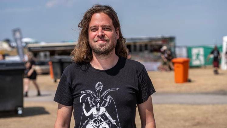 Autakt Dong Open Air 2026 ** NUR FÜR REDAKTIONELLE ZWECKE ** EDITORIAL USE ONLY **<p>Metallfans befinden sich am 16.7.2026 auf der Halde, Norddeutschland in Neukirchen-Vluyn. Es wird das diesjährige Musikfestival veranstaltet. Foto : Arnulf Stoffel Funke Foto Services < p> Buntes Deutschland NRW Neukirchen-Vluyn Copyright: ArnulfxStoffel *** Autakt Dong Open Air 2026 ** FOR EDITORIAL PURPOSES ONLY ** EDITORIAL USE ONLY ** p Metal fans will be at the slag heap on July 16, 2026, Neukirchen-Vluyn, Northern Germany. This year’s music festival is being held there. Photo: Arnulf Stoffel, Funke Foto Services p Colorful Germany, North Rhine-Westphalia, Neukirchen-Vluyn. Copyright ArnulfxStoffel Copyright: ArnulfxStoffel doc86qryovhrjsu8r3121hz ,EDITORIAL USE ONLY