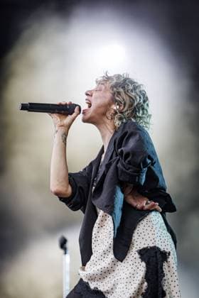 LICHTENVOORDE - Jacqueline Govaert of the band Krezip on the first day of the Zwarte Cross festival. The four-day music, theater, and motocross event is taking place in the Achterhoek for the 28th time. ANP EMIEL MUIJDERMAN netherlands out - belgium out  Copyright: xx x563667821x originalFilename: 563667821.jpg