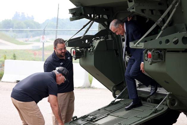 July 16, 2026, London, On, Canada: Prime Minister Mark Carney exists armoured combat support vehicle during a visit to General Dynamics in London, Ont., on Thursday, July 16, 2026. London Canada  - ZUMAc35_ 20260716_zaf_c35_045 Copyright: xNeox