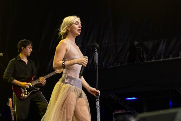 16.07.2026, Bellinzona, Parco Urbano, Nevermind Music Fest 2026: Eileen Alister, Eileen Alister (lead vocals) Bellinzona Parco Urbano Ticino Switzerland *** July 16, 2026, Bellinzona, Parco Urbano, Nevermind Music Fest 2026 Eileen Alister, Eileen Alister on lead vocals, Bellinzona, Parco Urbano, Ticino, Switzerland Copyright: xJustPictures.ch FrancescoxMinghettix jp-en-FrMi-_NG_0113
