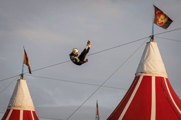 LICHTENVOORDE - Stuntman Jim Jimbo van Nes flies over the Megatent on the first day of the Zwarte Cross festival. The four-day music, theater, and motocross event is taking place in the Achterhoek for the 28th time. ANP EMIEL MUIJDERMAN netherlands out - belgium out  Copyright: xx x563676107x originalFilename: 563676107.jpg