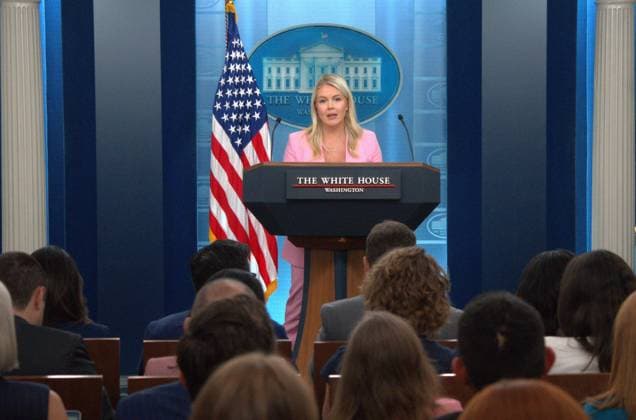 (260717) -- WASHINGTON, July 17, 2026 -- White House Press Secretary Karoline Leavitt speaks during a press conference at the White House in Washington, D.C., the United States, on July 16, 2026. The White House said on Thursday that talks between the United States and Iran were ongoing despite the renewed hostilities. We re talking to them. But again, the President is not going to allow them to fire on ships in the strait without paying a consequence for that, Leavitt told reporters at a press conference. The United States launched another round of strikes against Iran on Thursday, the U.S. Central Command said in a statement. (Photo by Xinhua) U.S.-WASHINGTON, D.C.-WHITE HOUSE-PRESS CONFERENCE LixYuanqing 