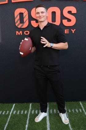 Los Angeles CA July 16: Shelton Eppler at The We Are Osos Premiere on July 16, 2026 Credit: USA - ZUMAa123 20260716_zaa_a123_035 Copyright: xAdMediax