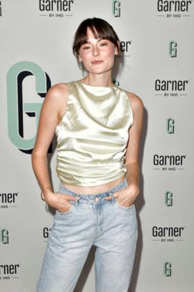 Lea van Acken beim Photocall im Rahmen der Garner Hotels Kampagne Trips down memorylane im Garner Hotel Berlin Mitte. Berlin, 16.07.2026 *** Lea van Acken at a photo call as part of the Garner Hotels campaign Trips down memory lane at the Garner Hotel Berlin Mitte, Berlin, July 16, 2026 Foto:xM.xBehrensx xFuturexImagex garner_6703