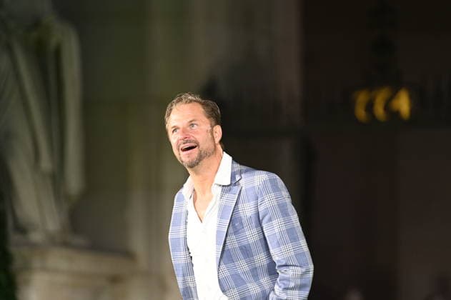 RECORD DATE NOT STATED Philipp Hochmair, Jedermann, Fotoprobe, Salzburger Festspiele, Domplatz, Salzburg, 2026, Manfred Siebinger *** Philipp Hochmair, *Jedermann*, photo rehearsal, Salzburg Festival, Domplatz, Salzburg, 2026, Manfred Siebinger