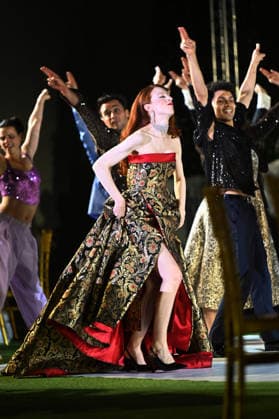 RECORD DATE NOT STATED Roxane Duran, Buhlschaft, Jedermann, Fotoprobe, Salzburger Festspiele, Domplatz, Salzburg, 2026, Manfred Siebinger *** Roxane Duran, Buhlschaft, *Jedermann*, photo rehearsal, Salzburg Festival, Domplatz, Salzburg, 2026, Manfred Siebinger