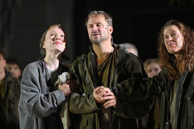 RECORD DATE NOT STATED Juliette Larat, Glaube, Philipp Hochmair,Jedermann, Meike Droste, Werke, Nachbar, Fotoprobe, Salzburger Festspiele, Domplatz, Salzburg, 2026, Manfred Siebinger *** Juliette Larat, Faith, Philipp Hochmair, *Jedermann*, Meike Droste, Works, Neighbor, Photo Rehearsal, Salzburg Festival, Cathedral Square, Salzburg, 2026, Manfred Siebinger