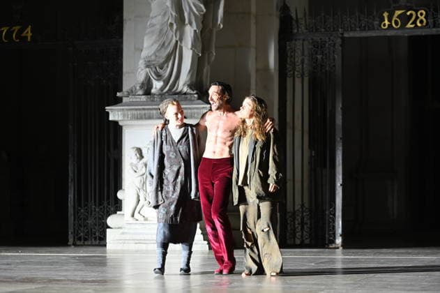 RECORD DATE NOT STATED Juliette Larat, Glaube, Christoph Luser, Teufel Gesell, Meike Droste, Werke, Nachbar, Jedermann, Fotoprobe, Salzburger Festspiele, Domplatz, Salzburg, 2026, Manfred Siebinger *** Juliette Larat, Faith, Christoph Luser, Teufel Gesell, Meike Droste, Works, Neighbor, Jedermann, Photo Rehearsal, Salzburg Festival, Domplatz, Salzburg, 2026, Manfred Siebinger