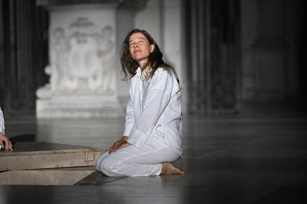 RECORD DATE NOT STATED Meike Droste, Werke, Nachbar,Jedermann, Fotoprobe, Salzburger Festspiele, Domplatz, Salzburg, 2026, Manfred Siebinger *** Meike Droste, Works, Neighbor, *Jedermann*, Photo Rehearsal, Salzburg Festival, Domplatz, Salzburg, 2026, Manfred Siebinger