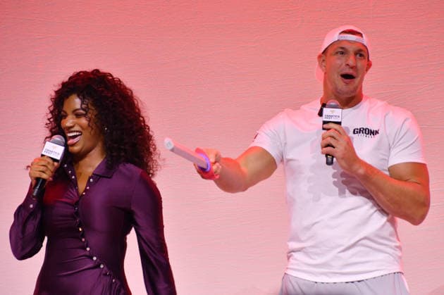 NEW YORK, NY - JULY 16: Taylor Rooks and Rob Gronkowski at Disney Fan Draft at Center Stage during day 1 of Fanatics Fest NYC on July 16, 2026 at Javits Center in New York City. Credit: AdMedia New York City USA - ZUMAa123 20260716_zaa_a123_205 Copyright: xJohnxFyckex