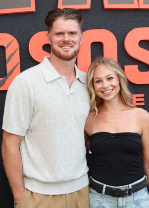 Los Angeles CA July 16: Sam Darnold, Katie Hoofnagle. at We Are Osos Premiere held at The Pacific Design Center in Los Angeles, CA. on July 16, 2026 Credit: AdMedia Los Angeles USA - ZUMAa123 20260716_zaa_a123_269 Copyright: xADx