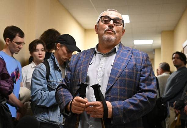 Russia Politician Nadezhdin Arrest 9206747 17.07.2026 Russian politician Boris Nadezhdin, who is charged with displaying extremist symbols, an administrative offence punishable by a fine or up to 15 days in jail and one that could bar him from running in September s parliamentary elections, arrives to attend a hearing at the City Court of Dolgoprudny in Moscow Region, Russia. The charges stem from a 2023 online interview, in which he displayed a picture of opposition leader Alexei Navalny. Nadezhdin, known for opposing Russia s military operation in Ukraine, was detained earlier on July 13, days after being designated a foreign agent by authorities. Sergey Bobylev Sputnik Dolgoprudnyi Moscow region Russia  Copyright: xSergeyxBobylevx