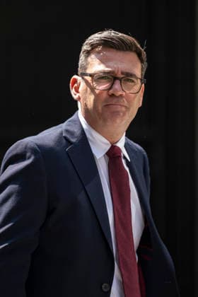 July 17, 2026, London, London, UK: LONDON, UK. Andy Burnham, MP for Makerfield, arrives at Congress House, headquarters of the Trades Union Congress (TUC), to attend a special conference where he will be confirmed as Leader of the Labour Party. Mr Burnham will replace Sir Keir Starmer as Prime Minister on 20 July. London UK  - ZUMAl94_ 20260717_zaf_l94_038 Copyright: xStephenxChungx