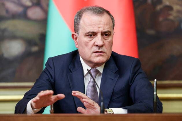 RUSSIA, MOSCOW - JULY 17, 2026: Azerbaijan s Minister of Foreign Affairs Jeyhun Bayramov gives a joint press conference with Russia s Minister of Foreign Affairs Lavrov after talks at the Reception House of the Russian Ministry of Foreign Affairs Moscow Russia  - ZUMAt113 20260717_zaa_t113_215 Copyright: xSergeixBulkinx