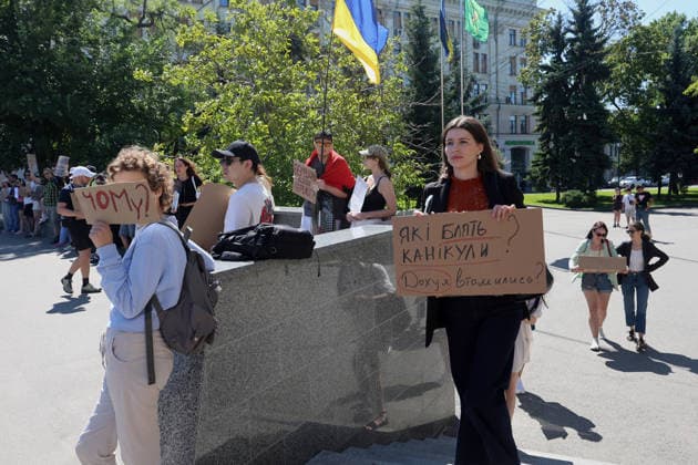 Activists protest against the dismissal of Ukrainian Defence Minister Mykhailo Fedorov in Svobody Square, Kharkiv, Ukraine, July 17, 2026. (Photo by Viacheslav Madiievskyi Ukrinform) Activists rally in support of Mykhailo Fedorov in Kharkiv  Copyright: xViacheslavxMadiievskyix