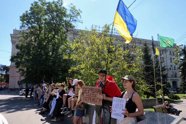Activists protest against the dismissal of Ukrainian Defence Minister Mykhailo Fedorov in Svobody Square, Kharkiv, Ukraine, July 17, 2026. (Photo by Viacheslav Madiievskyi Ukrinform) Activists rally in support of Mykhailo Fedorov in Kharkiv  Copyright: xViacheslavxMadiievskyix