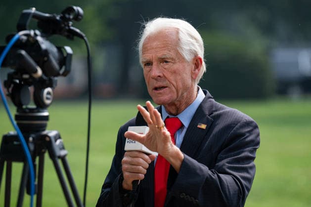 Peter Nevarro Speaks to Press Outside the White House WASHINGTON, DC - JULY 17: Senior Counselor to the President for Trade and Manufacturing Peter Navarro speaks during an interview outside the White House on July 17, 2026 in Washington, DC. Navarro primarily spoke about President Trump’s speech Thursday night. (Photo by Annabelle Gordon for The Washington Post) Washington DC United States  Copyright: xPool ABACAx