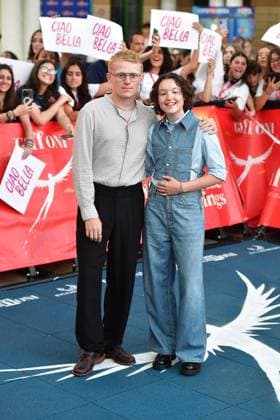 IPA86760067 - Giffoni Vallepiana Giffoni Festival Photocall for the film Sunny Dancer. Pictured: Bella Ramsey and George Jaques  Copyright: xVincenzoxLandix xVincenzoxLandix 86760067