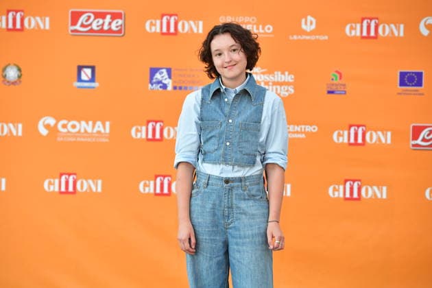 IPA86760051 - Giffoni Vallepiana Giffoni Festival Photocall for the film Sunny Dancer. Pictured: Bella Ramsey  Copyright: xVincenzoxLandix xVincenzoxLandix 86760051