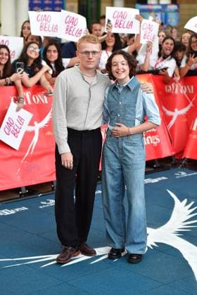 IPA86760068 - Giffoni Vallepiana Giffoni Festival Photocall for the film Sunny Dancer. Pictured: Bella Ramsey and George Jaques  Copyright: xVincenzoxLandix xVincenzoxLandix 86760068