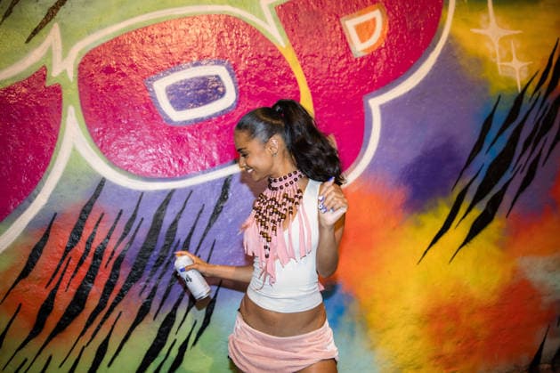 Tyla made a surprise appearance at Leake Street Arches to unveil a special graffiti created ahead of the release of her sophomore album A*POP , London, UK, 17 July 2026. Tyla completed the graffiti mural by adding the album s release date and her signature., Credit:Ewelina Stachurska Show Me You Ewelina Stachurska Avalon UK, London, Leake Street Arches  Copyright: xEwelinaxStachurskaxShowxMexYoux xEwelinaxStachurskax xAvalonx 1117063232