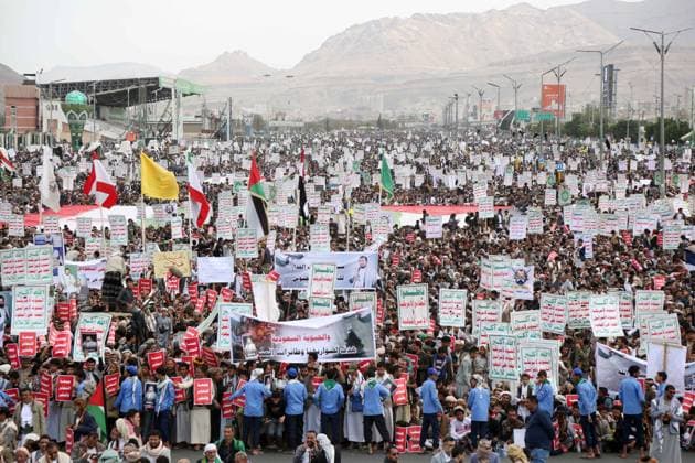 Houthis protest in Sanaa in support of al-Houthi s statements SANAA, YEMEN - JULY 17: Houthis gather at Sabeen Square to hold a demonstration in support of Houthi leader in Yemen Abdul Malik al-Houthi s statements in Sanaa, Yemen on July 17, 2026. Mohammed Hamoud Anadolu Sanaa Yemen. Editorial use only. Please get in touch for any other usage.  Copyright: x2026xAnadoluxMohammedxHamoudx
