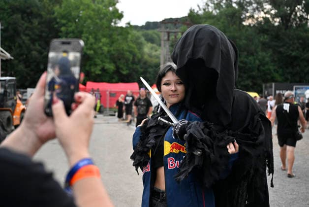 Fans in action during the International Music Festival Masters of Rock in Vizovice near Zlin, Czech Republic, July 17, 2026. (CTKxPhoto DaliborxGluck) CTKPhotoP2026071707131  CTKPhotoP2026071707131